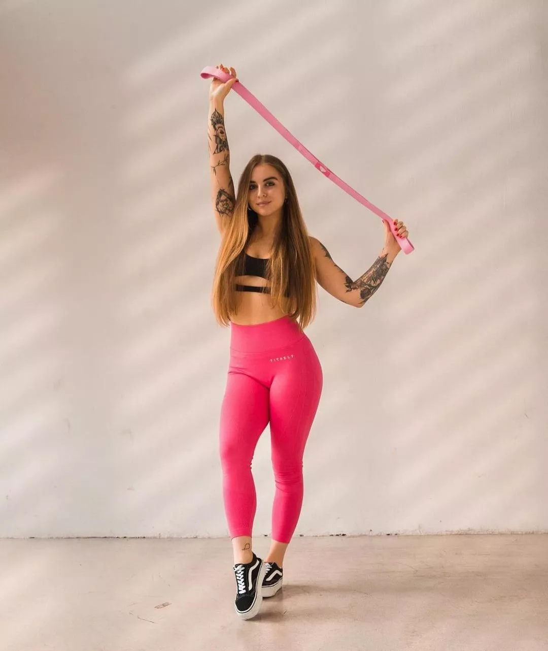 Aagata h posted by bossforaday