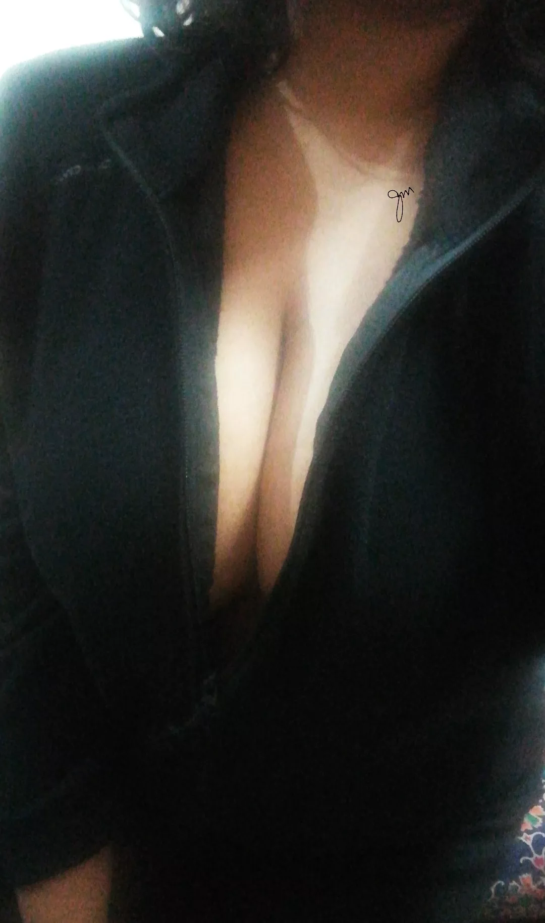 Aahatein, Ho Rahin Teri, Dil Ke Dar Pe Mere (f) posted by greenmarigold