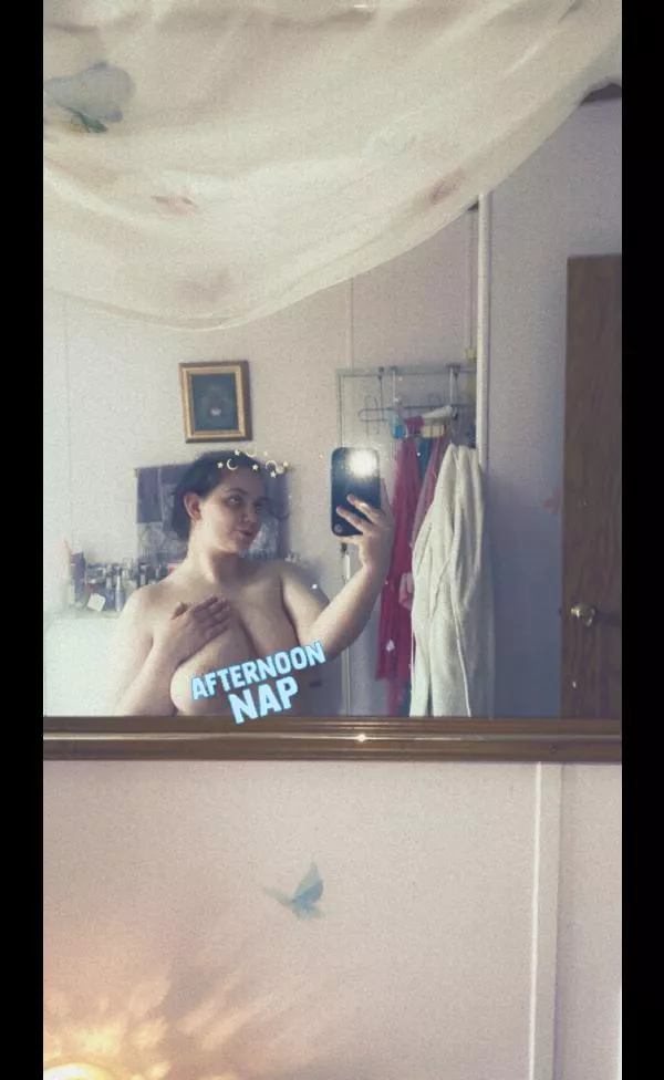 about to hop in the shower h mu 😋 posted by Spirited_Past_9494