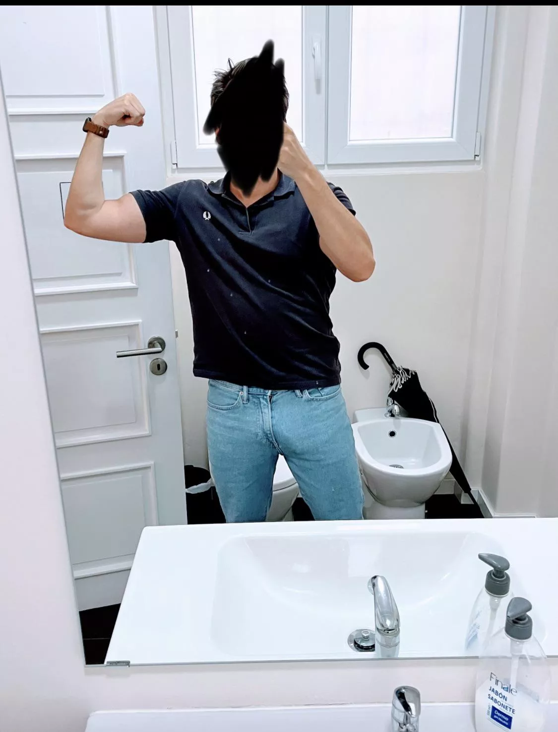 acceptable public bulge? got some flirting today at work posted by artista35