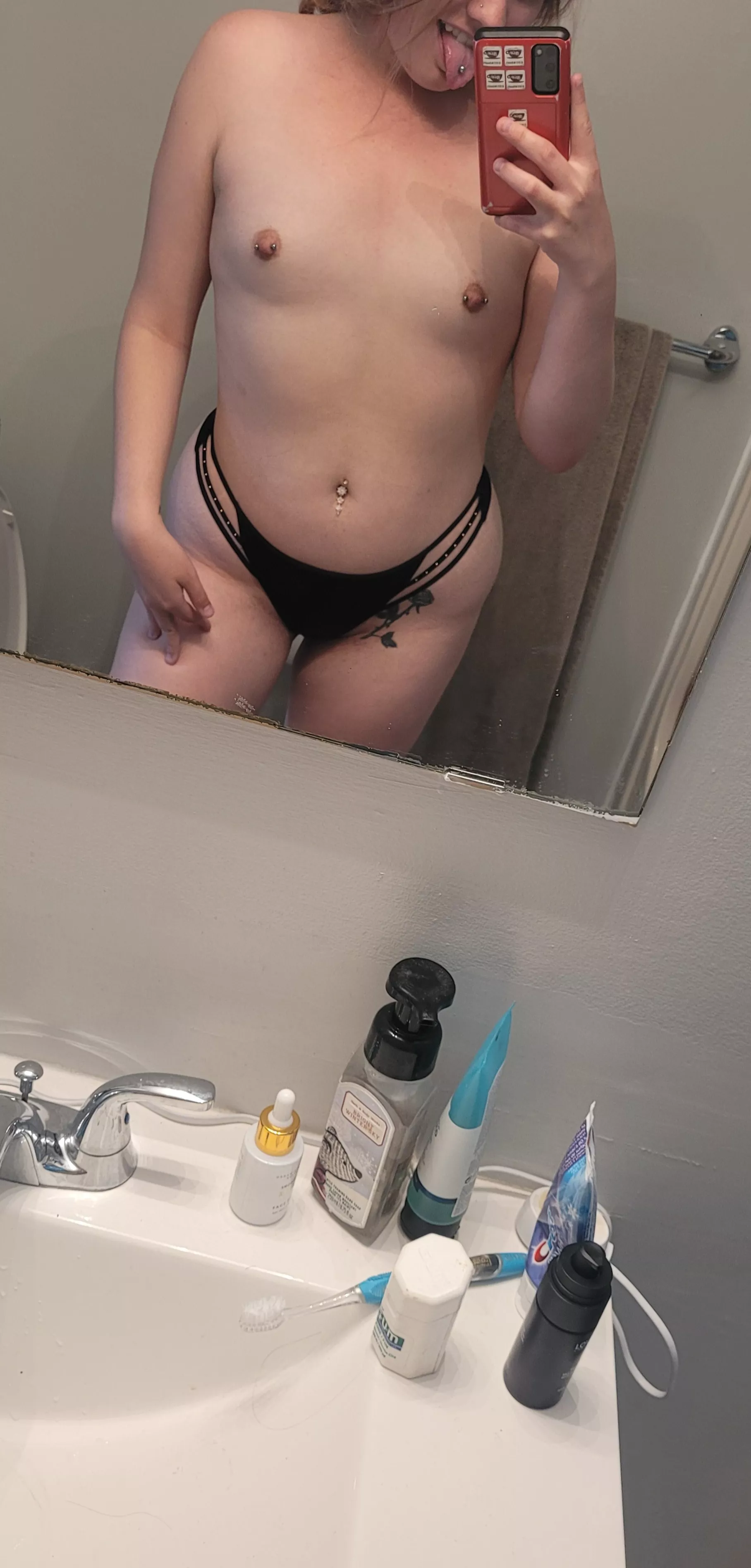 accepting the little bitties today [ST] posted by xxtwistedmessxx