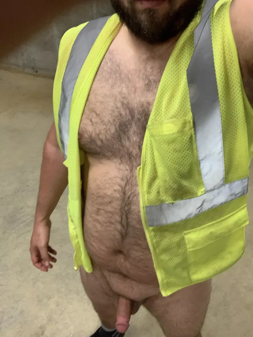 Accidentally got naked at work posted by throwaway44776655667