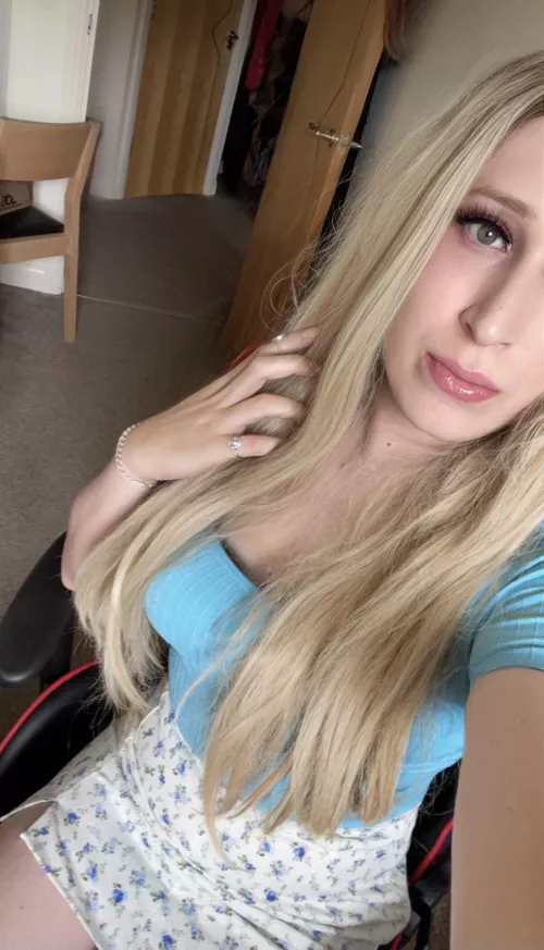 actually felt cute😅 by PiperReddit