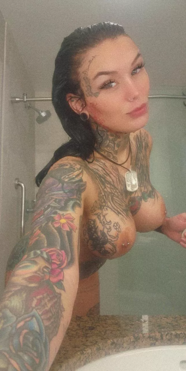 Actually handcuffed to the sink rn 😮‍💨😈💦 posted by Sierra_renegade