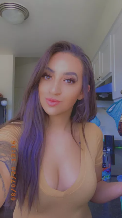 African American & Caucasian 🤎💛✨ 24F by BleezysnButterflies