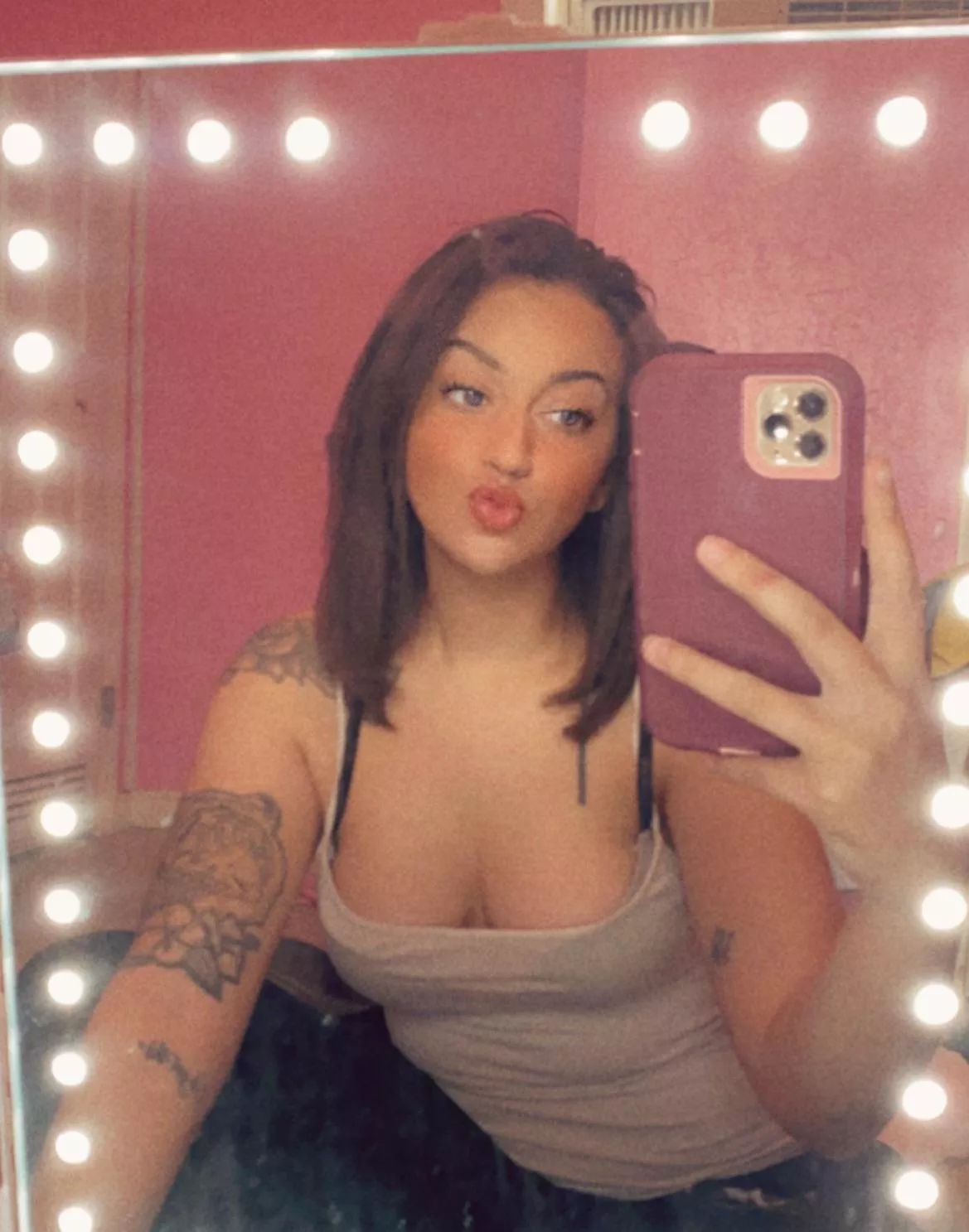 African American x Caucasian. 💇🏽‍♀️✂️ posted by BleezysnButterflies