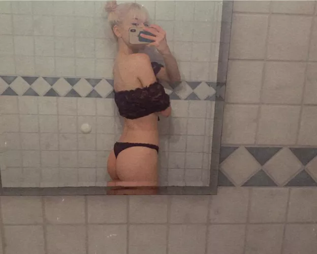 after a couple glasses of wine 🍷😋 [F] by _missmaggie_