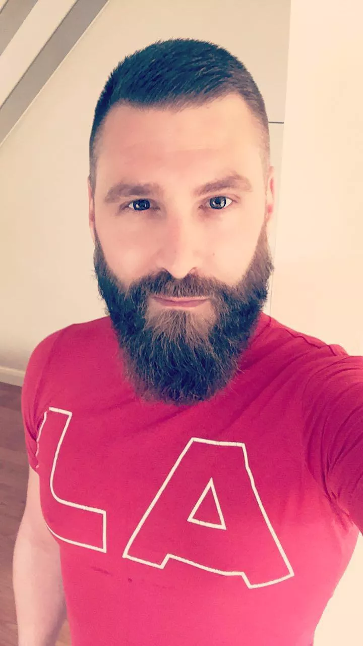 After barbers feeling 😏 posted by Lyall_83