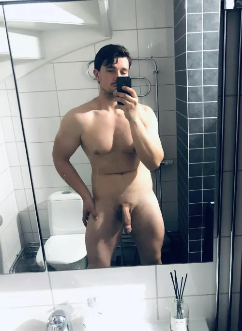 After work😩 by grebalime