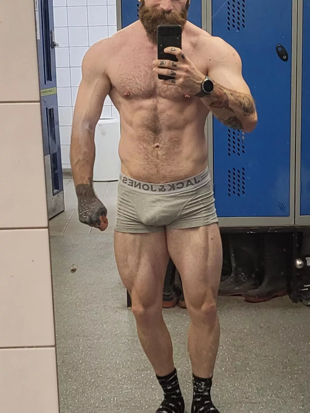 After work pose in the good mirror posted by Barebeard19