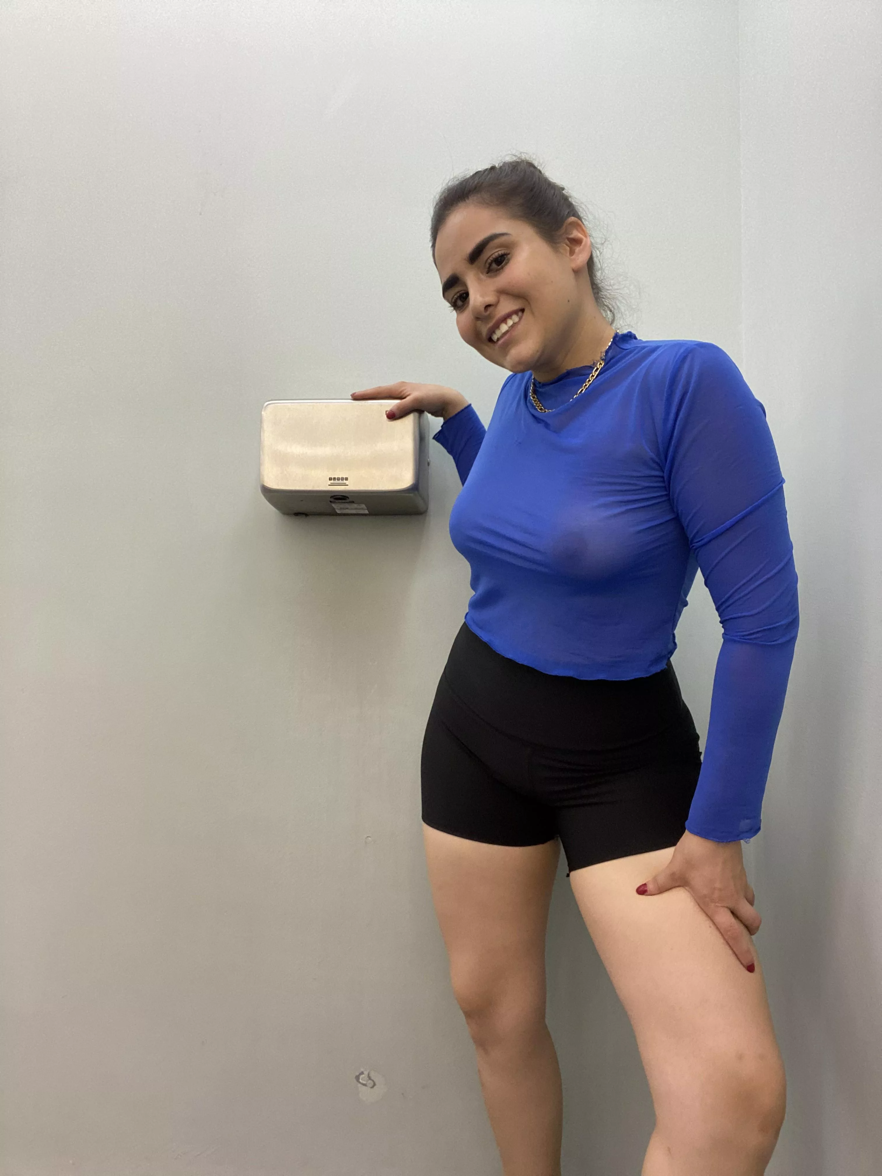 After years of wanting implants, you changed my mind! I finally love my tits❤️ posted by nicolevo199