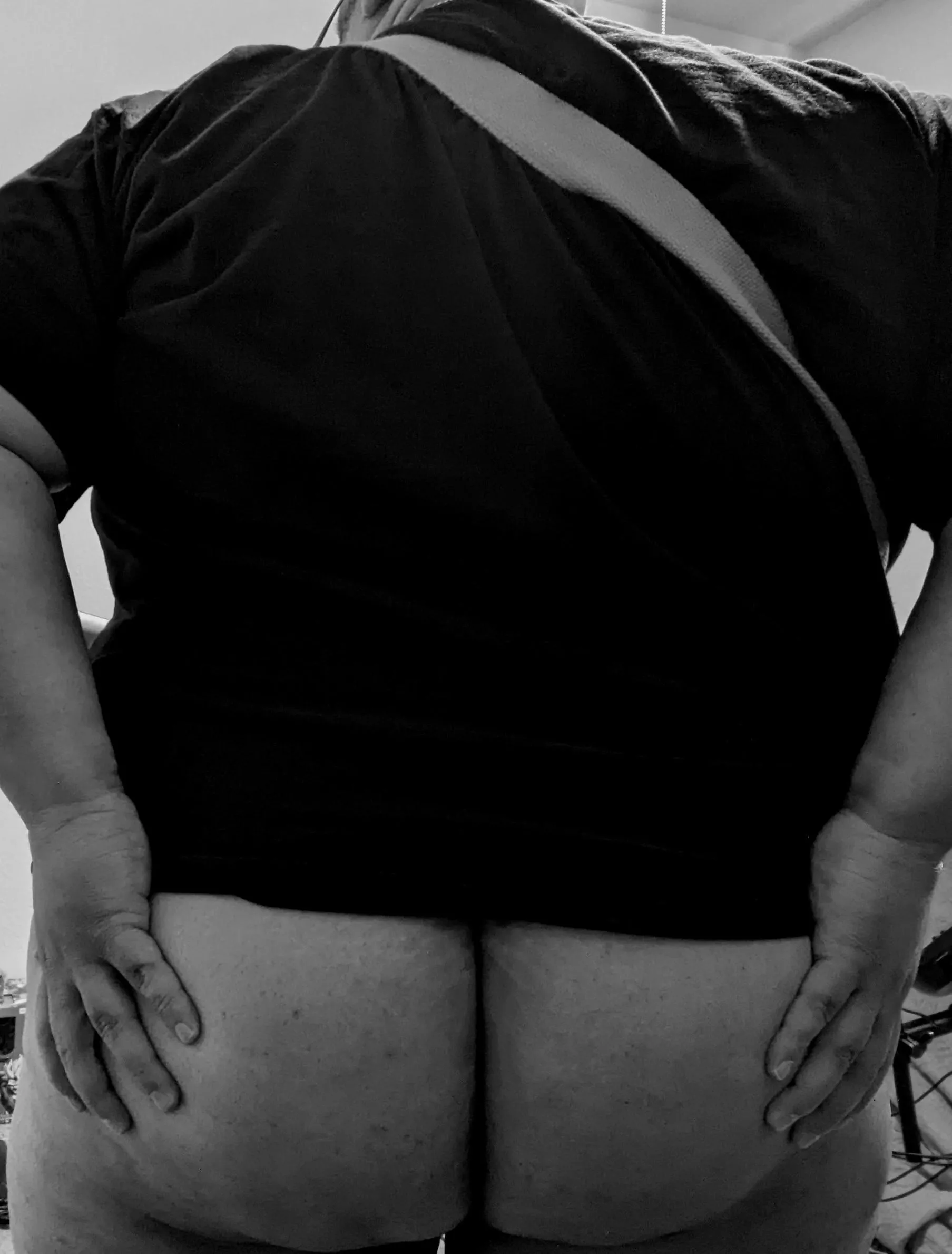 Afternoon ☺️ any ass fans here by chance? posted by CyrinthLight8436