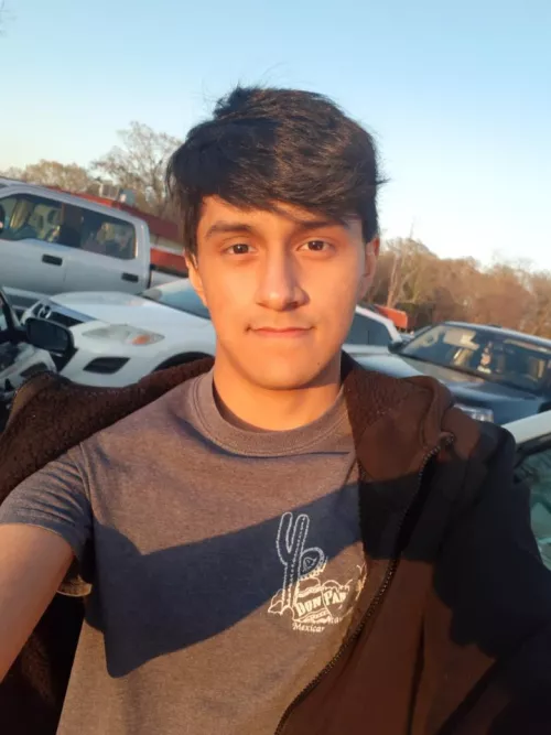 Afternoon from the american south, hope some of you like, DMs open :) by AlexRam05