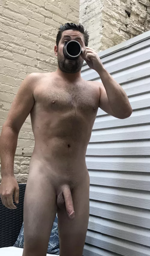 Afternoon pick me up, anyone? by ElevatorScared4339