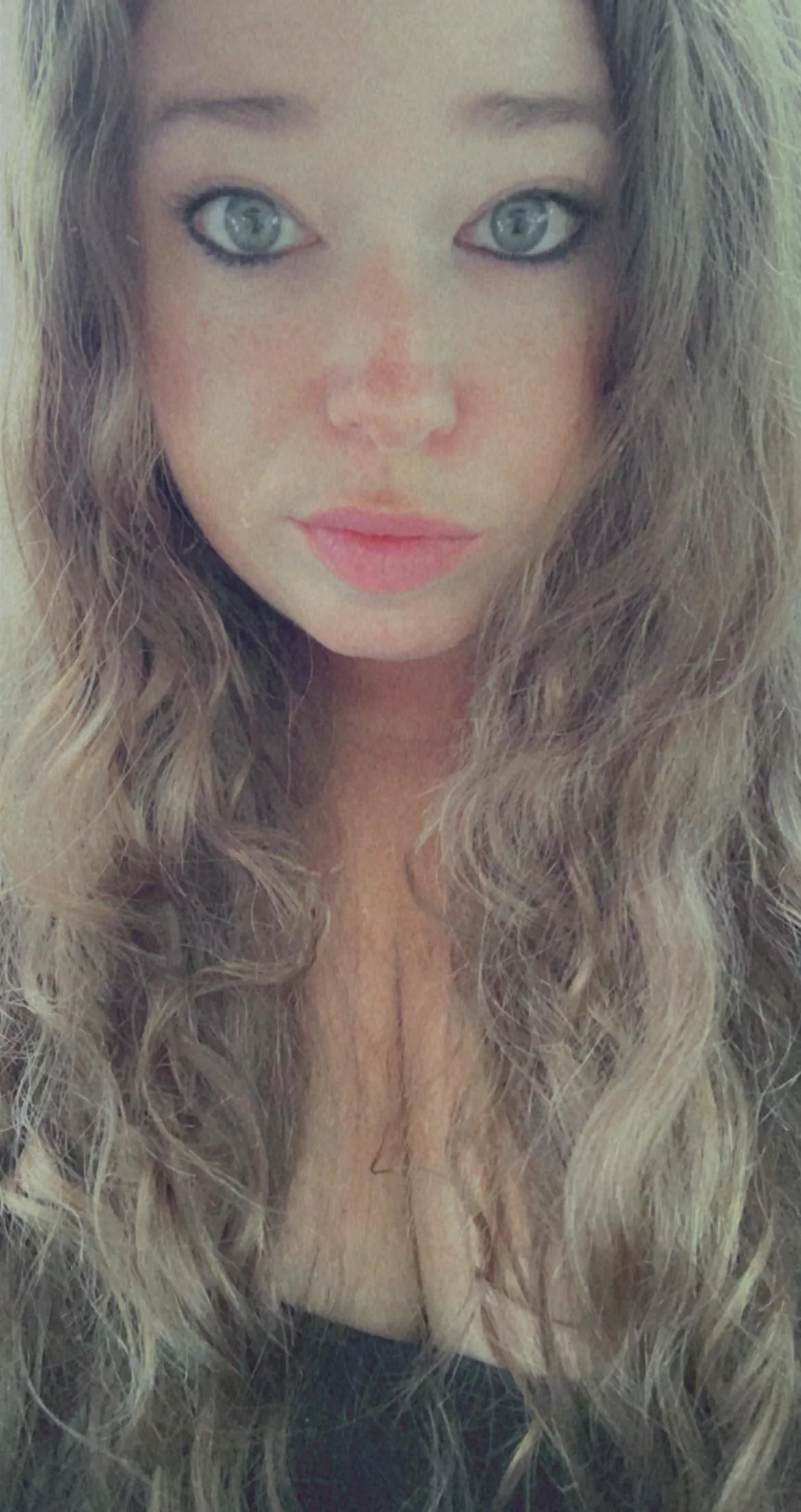 Afternoons really heat up around here 😘 posted by ivymiaexplicit