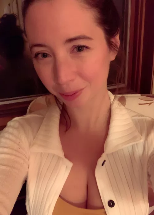 Age guesses? Prize in dm for correct answer. by MissKatiesss