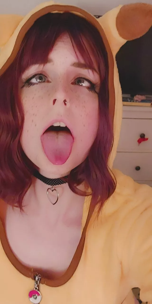 Aim for my tongue 🤪 posted by Capribento