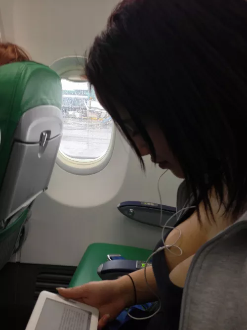 Airplane mode ✈️ 18F by PassionFruit_04