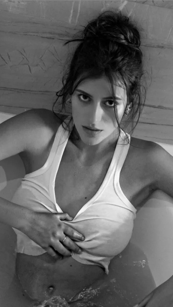 Alejandra Guilmant posted by cashmere1977-2