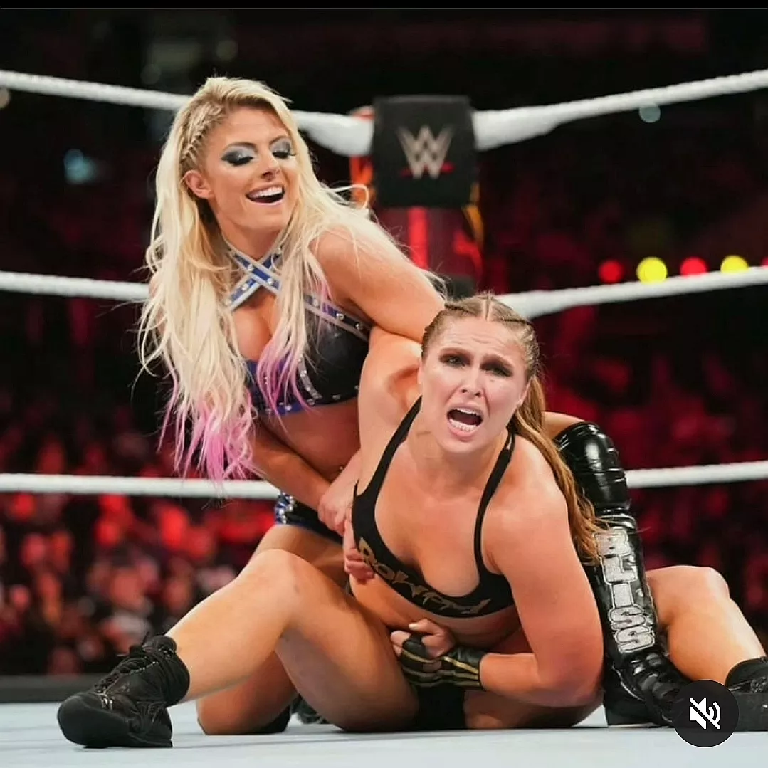 Alexa Bliss and Ronda Rousey posted by toadofadown