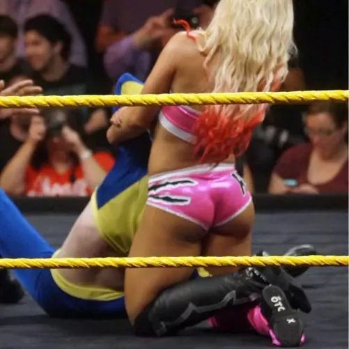 Alexa's insane ass by Vitamin_H10