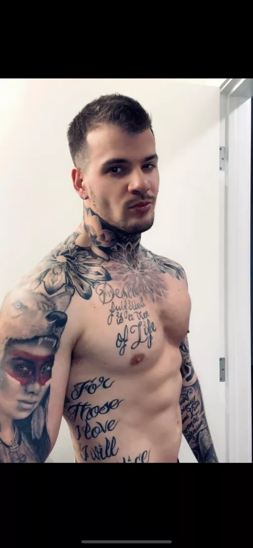 Alexxx by KingAlexxxander