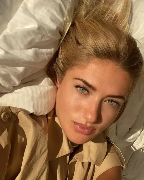 Alica Schmidt - German Runner by Master_Rignolo