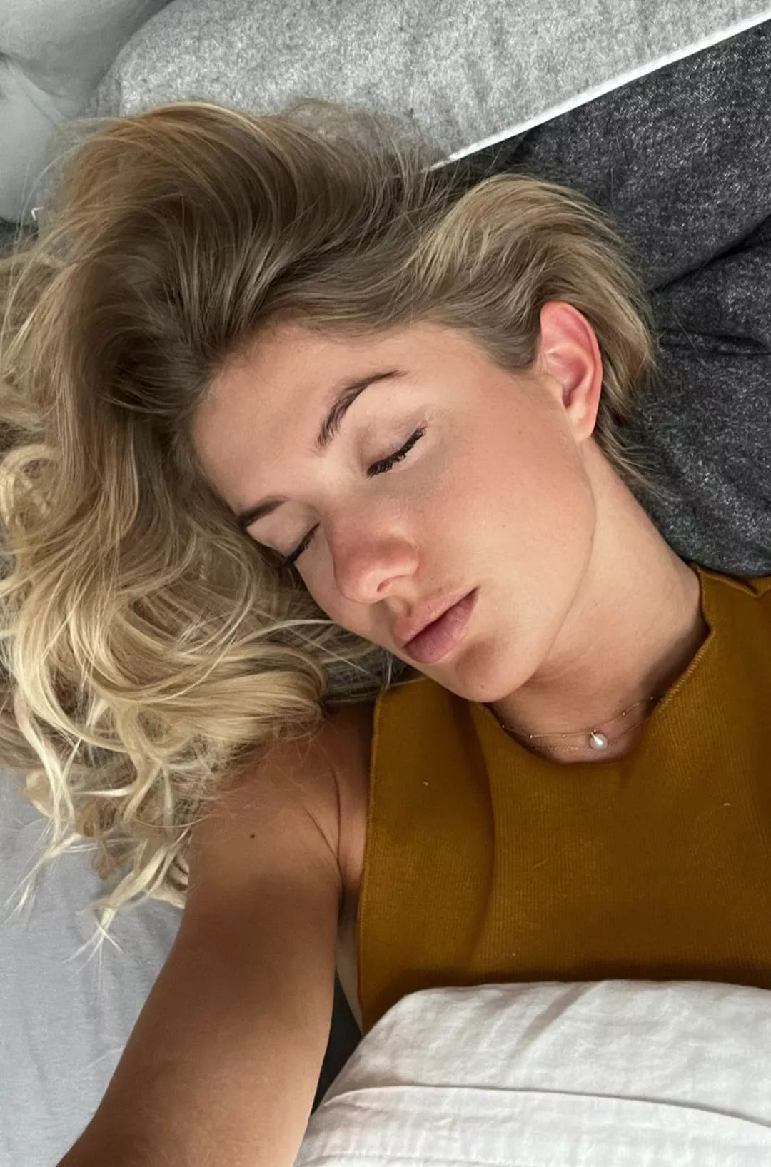 Alica Schmidt posted by Reasonable_Luck3124