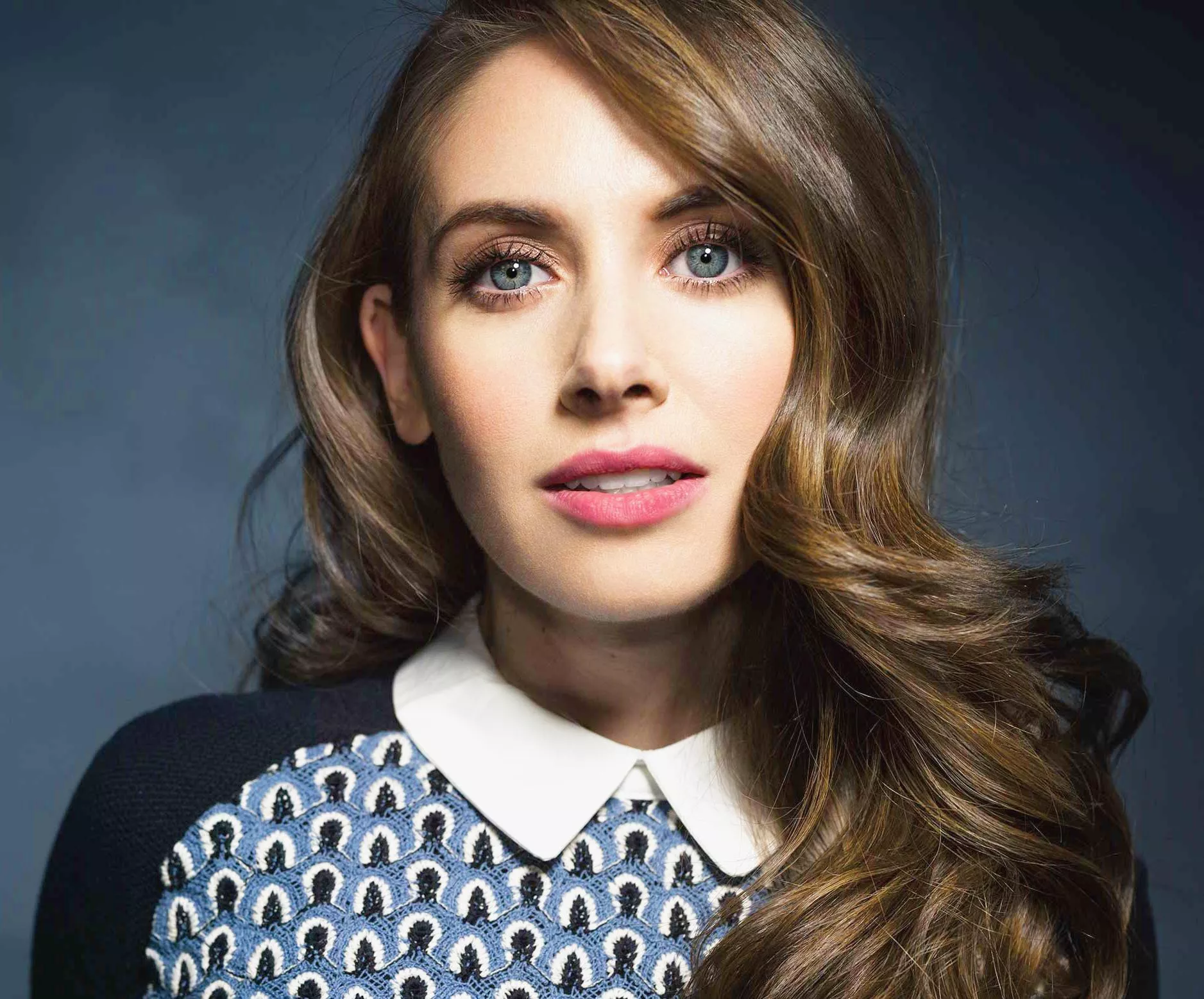 Alison Brie posted by ononothimagen