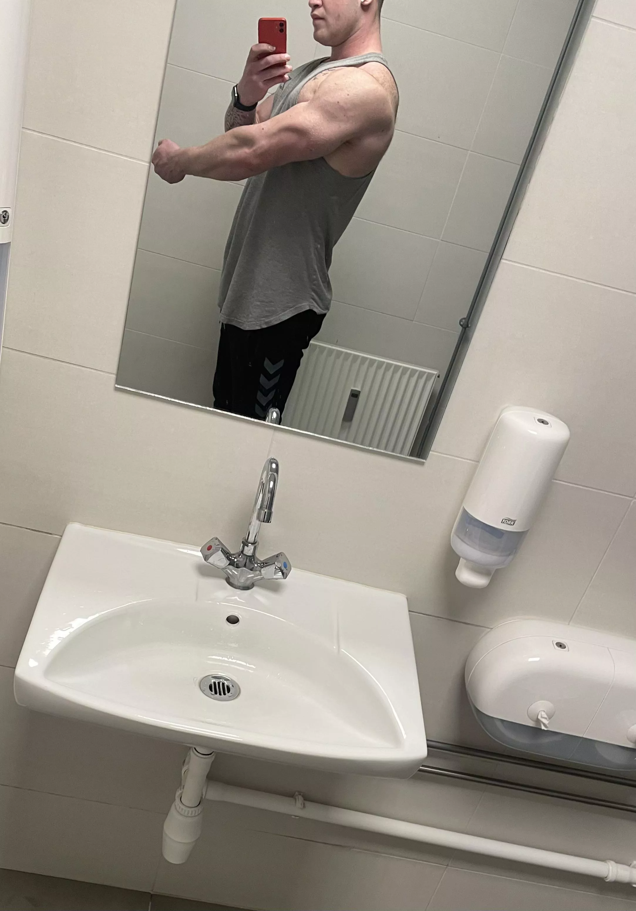 Alittle progress 💪 posted by Samsung128952