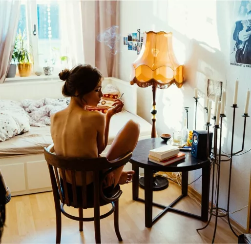 All curled up by bubblrisback