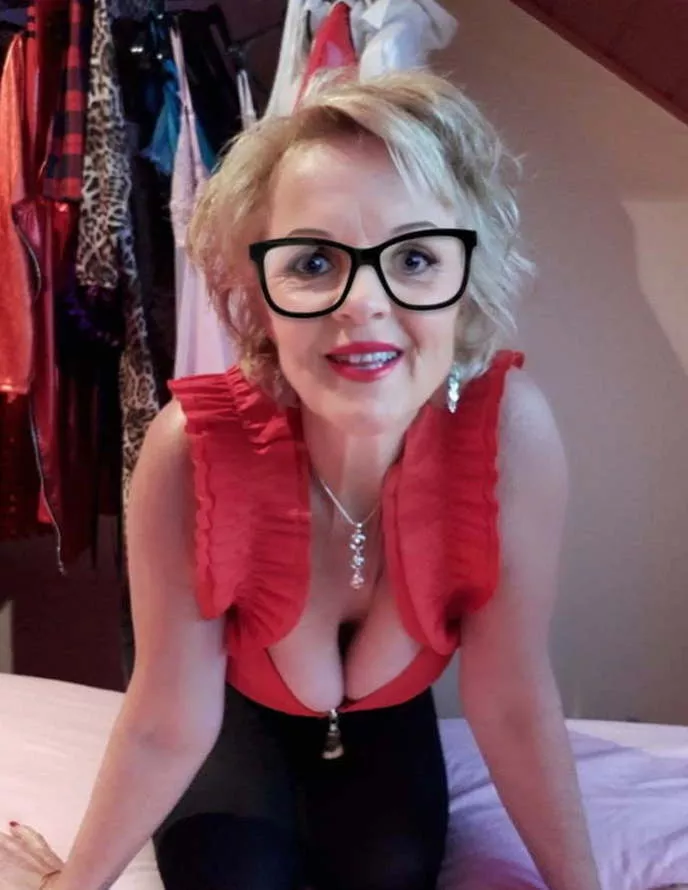 All dolled up posted by bustingbubble