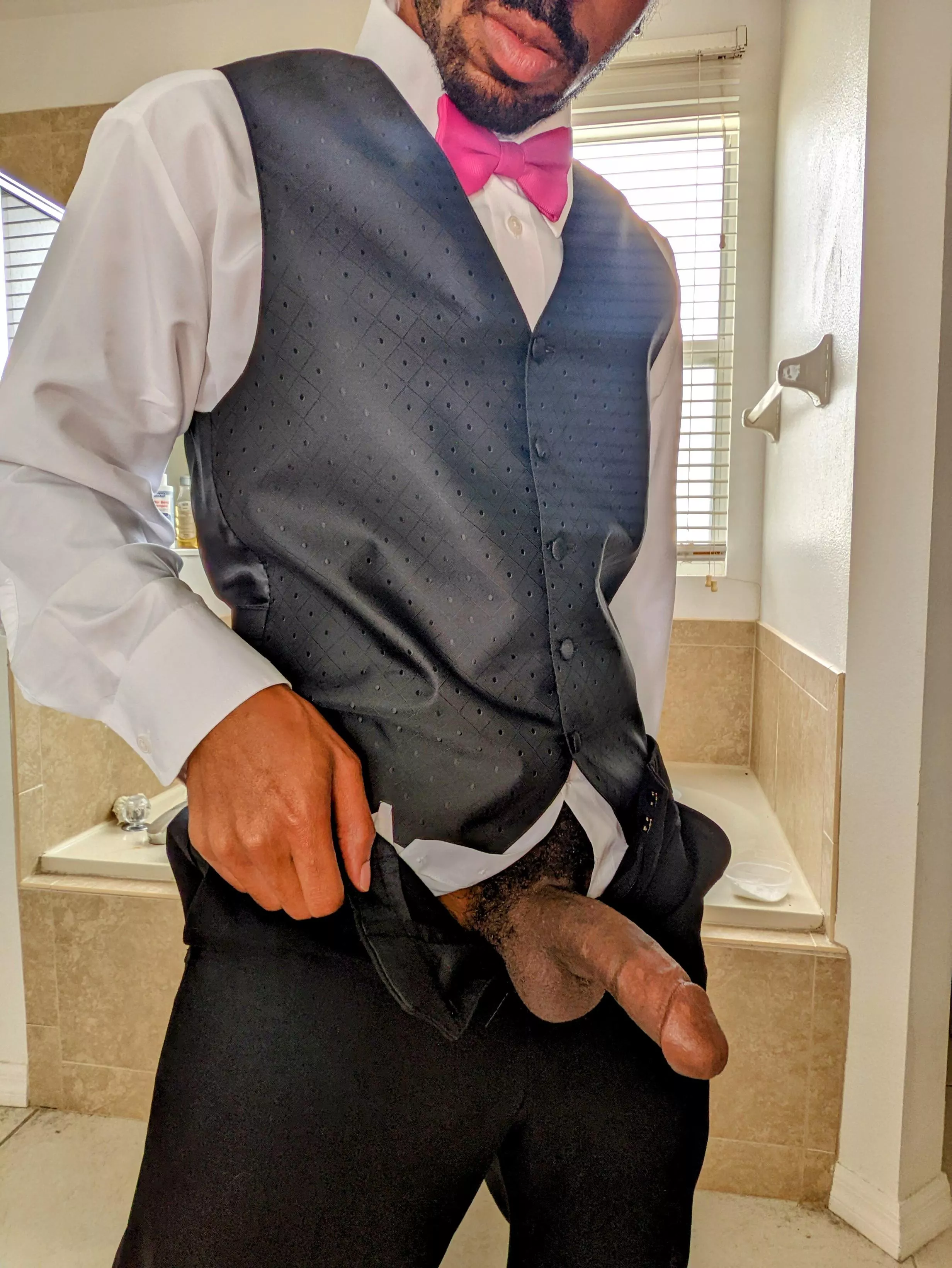 all dressed up and needing a suck posted by xoAedyn