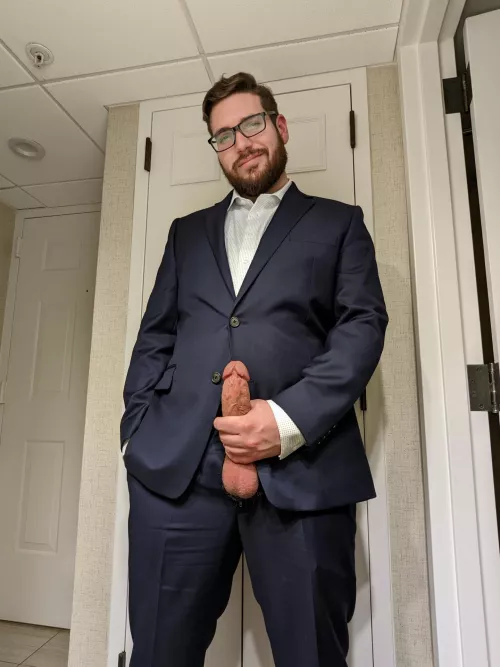 All dressed up and no date by Tallpalebearded