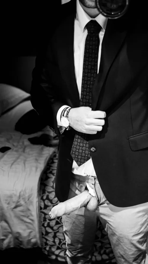 All dressed up and nowheren to go. Well, work, but who cares? by radiantpenis