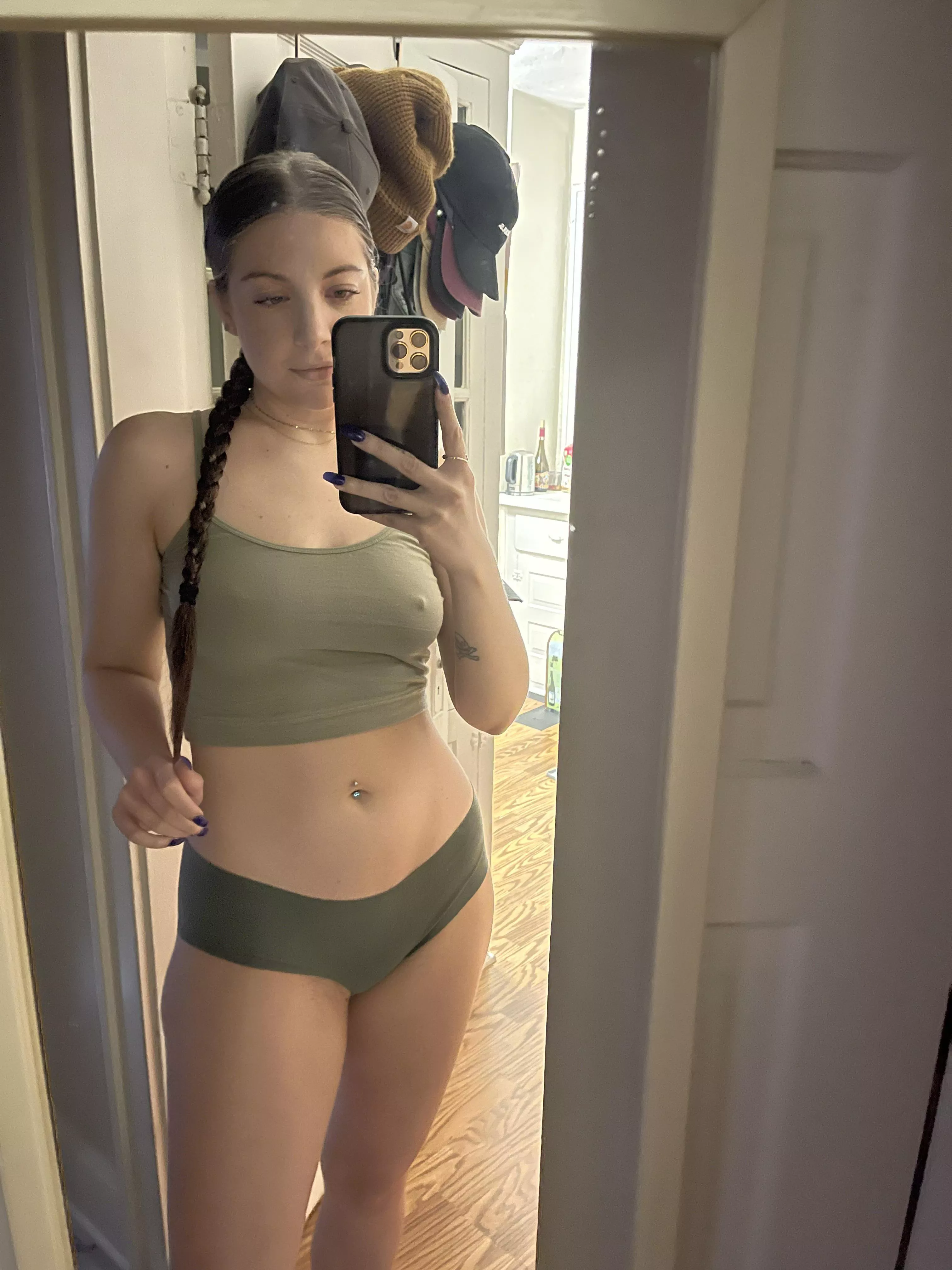 All green today! posted by prettykittyluna