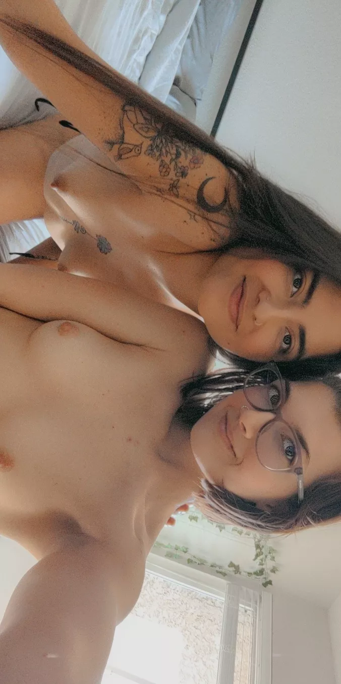 All I want to do when I'm around them is squeeze ❤️ posted by wafflegang_