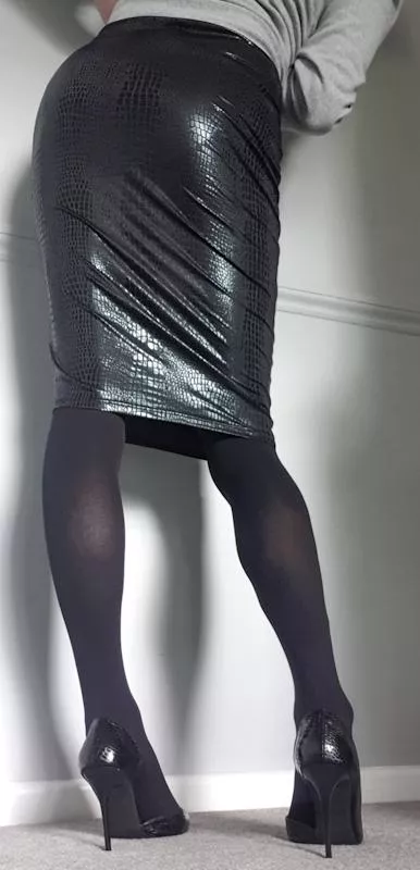 All in black from the waist down! posted by NikkiM2828