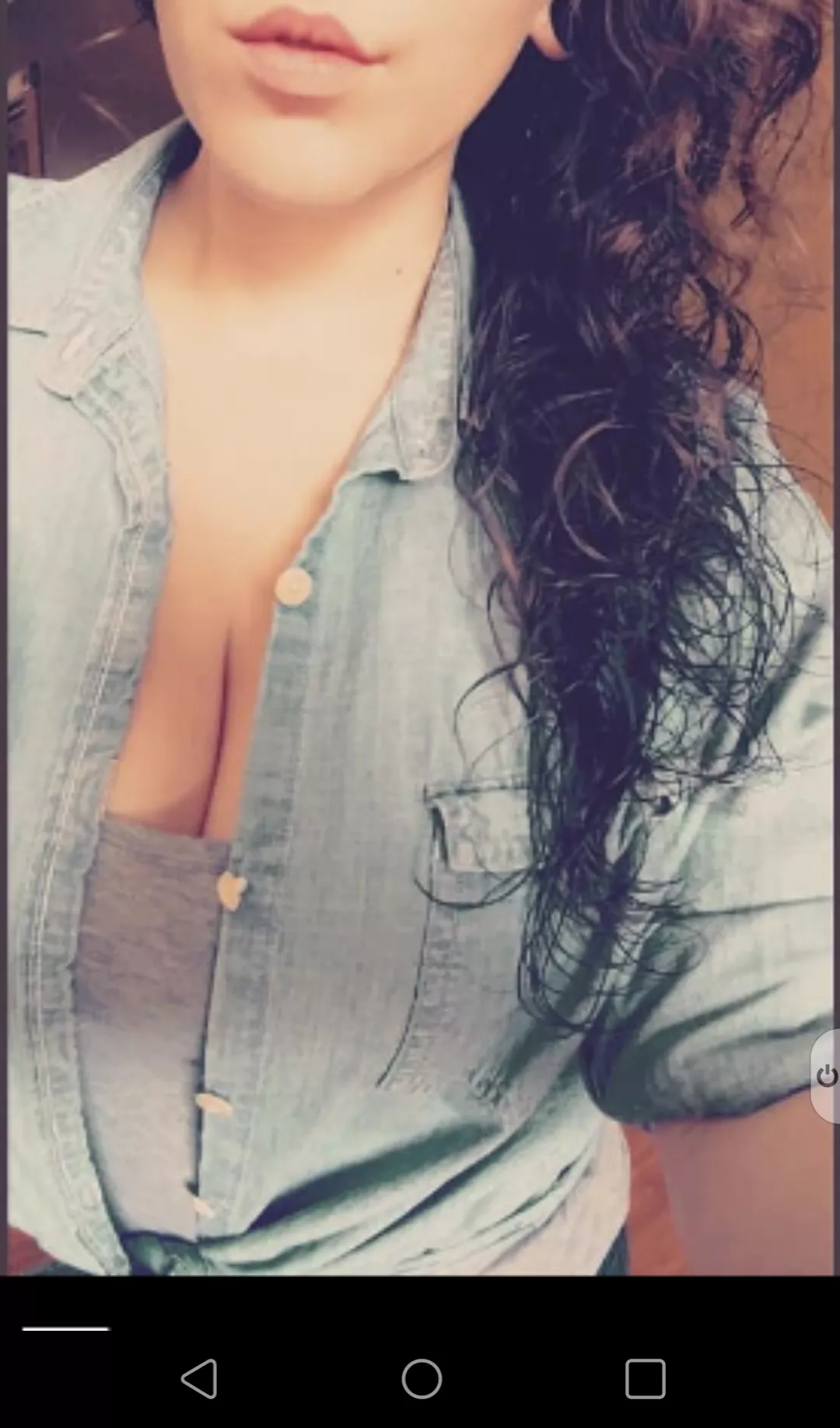 all lips and tits posted by poulinhp1234