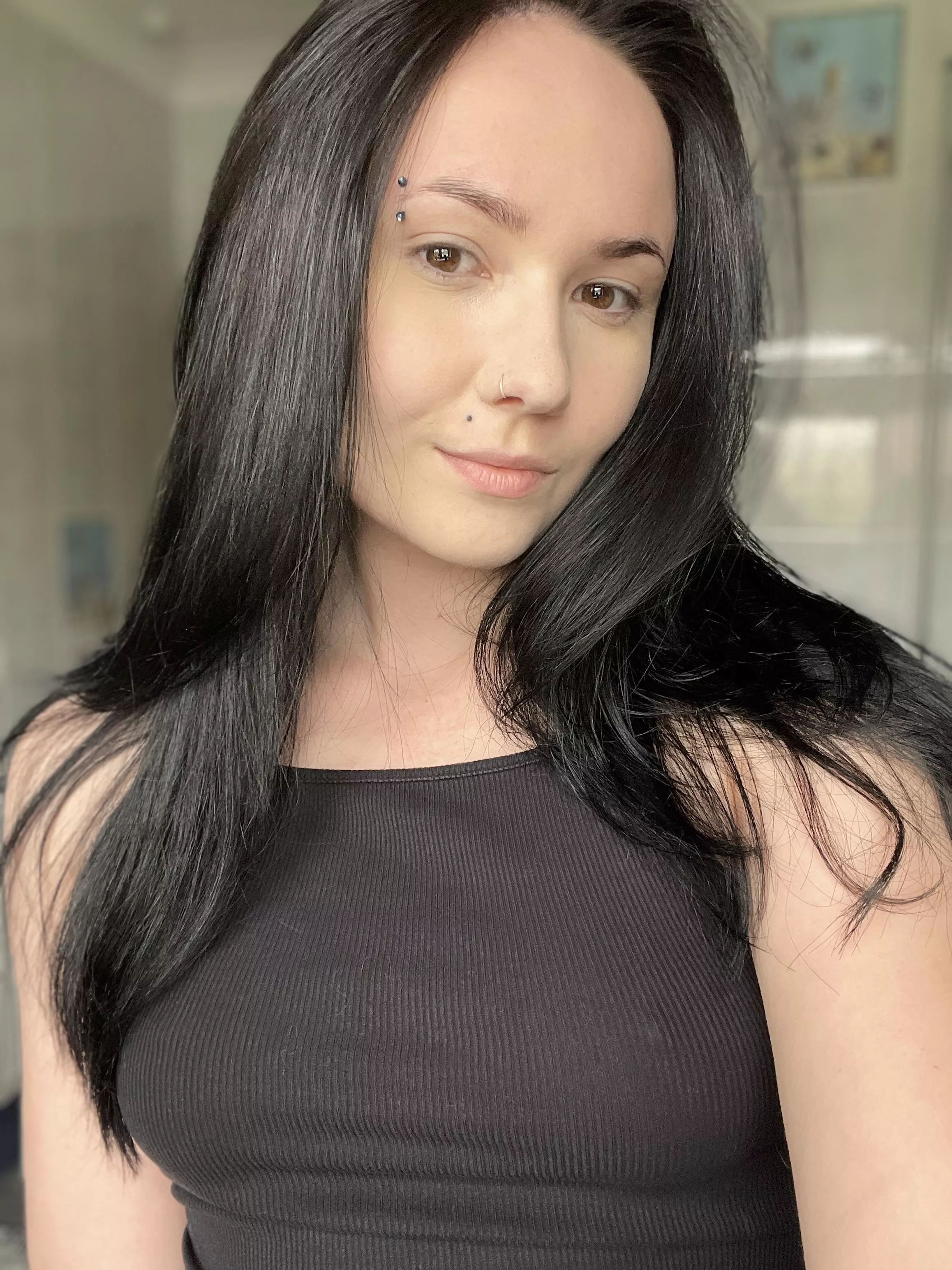 All natural, and the face too posted by cockneygoth