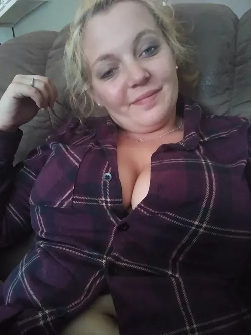 All of my shirts fit like this now by FirefliesAndBikinis