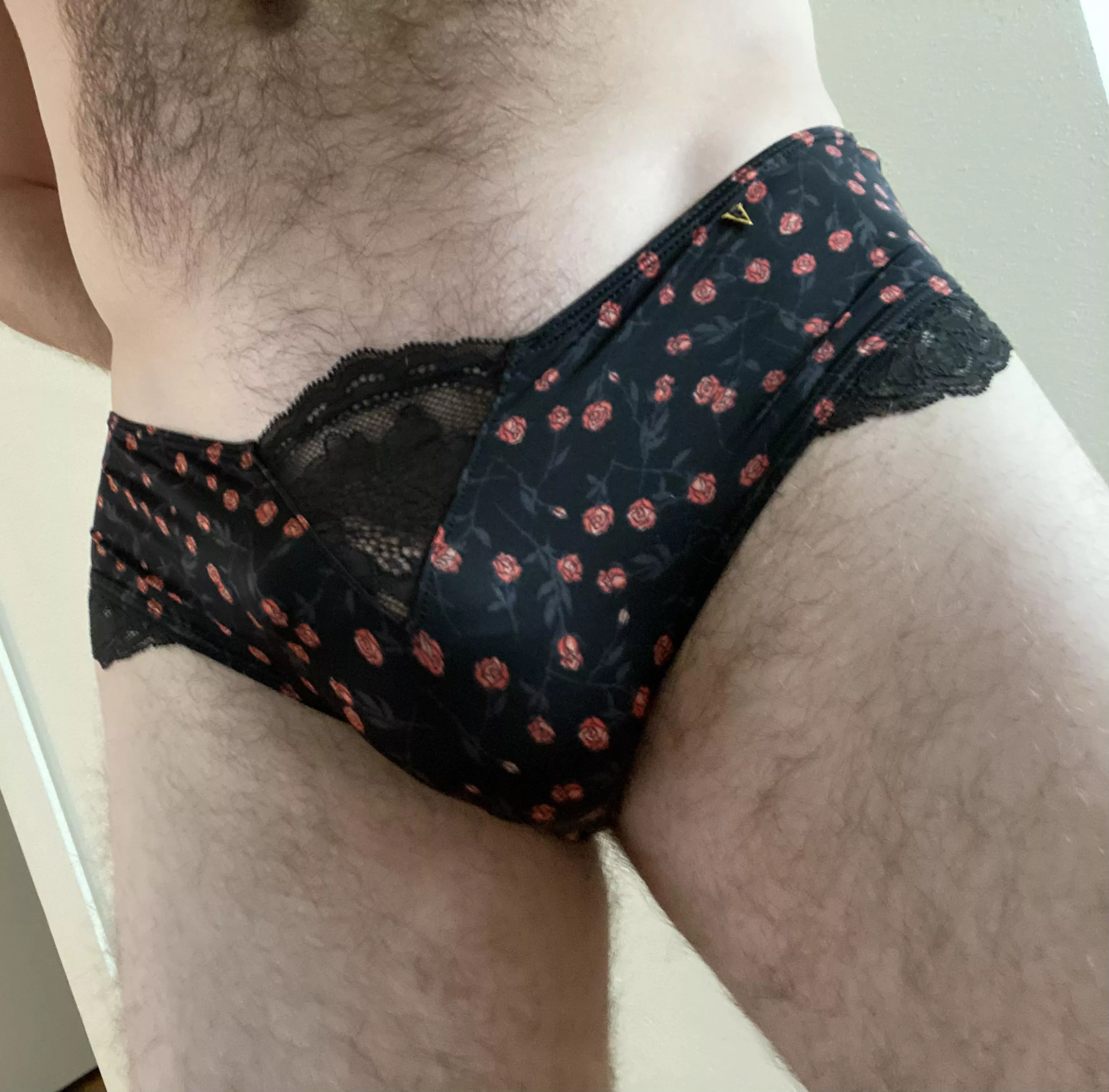 All roses today… posted by lickitup56