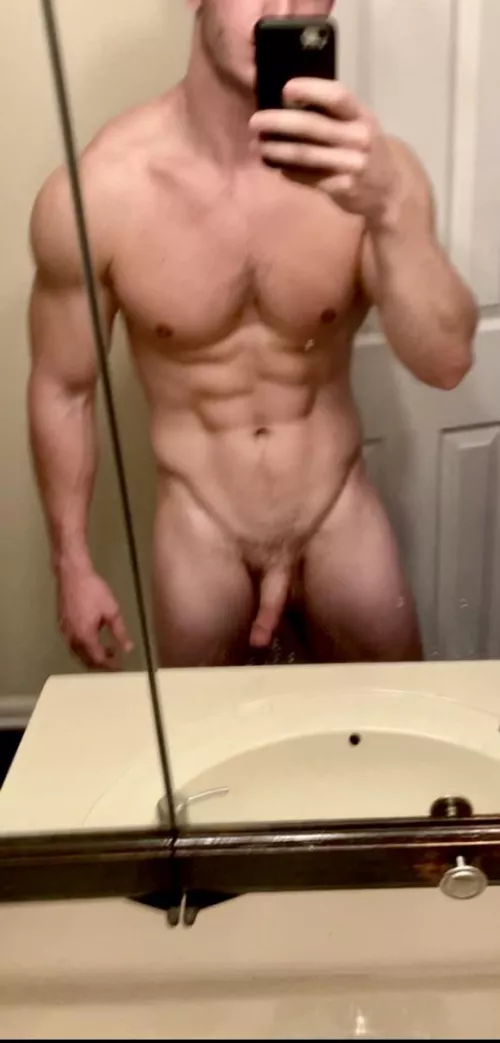 All scrubbed clean.. wanna get dirty? by MuffinManOF