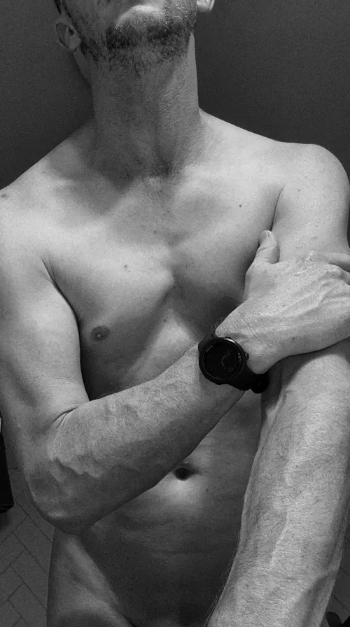 All tangled up over you by Sch5ive