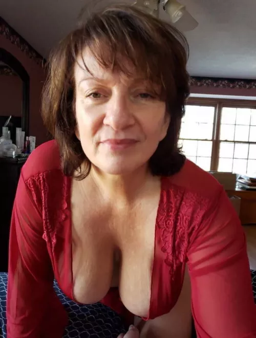 Alluring beauty by bustingbubble