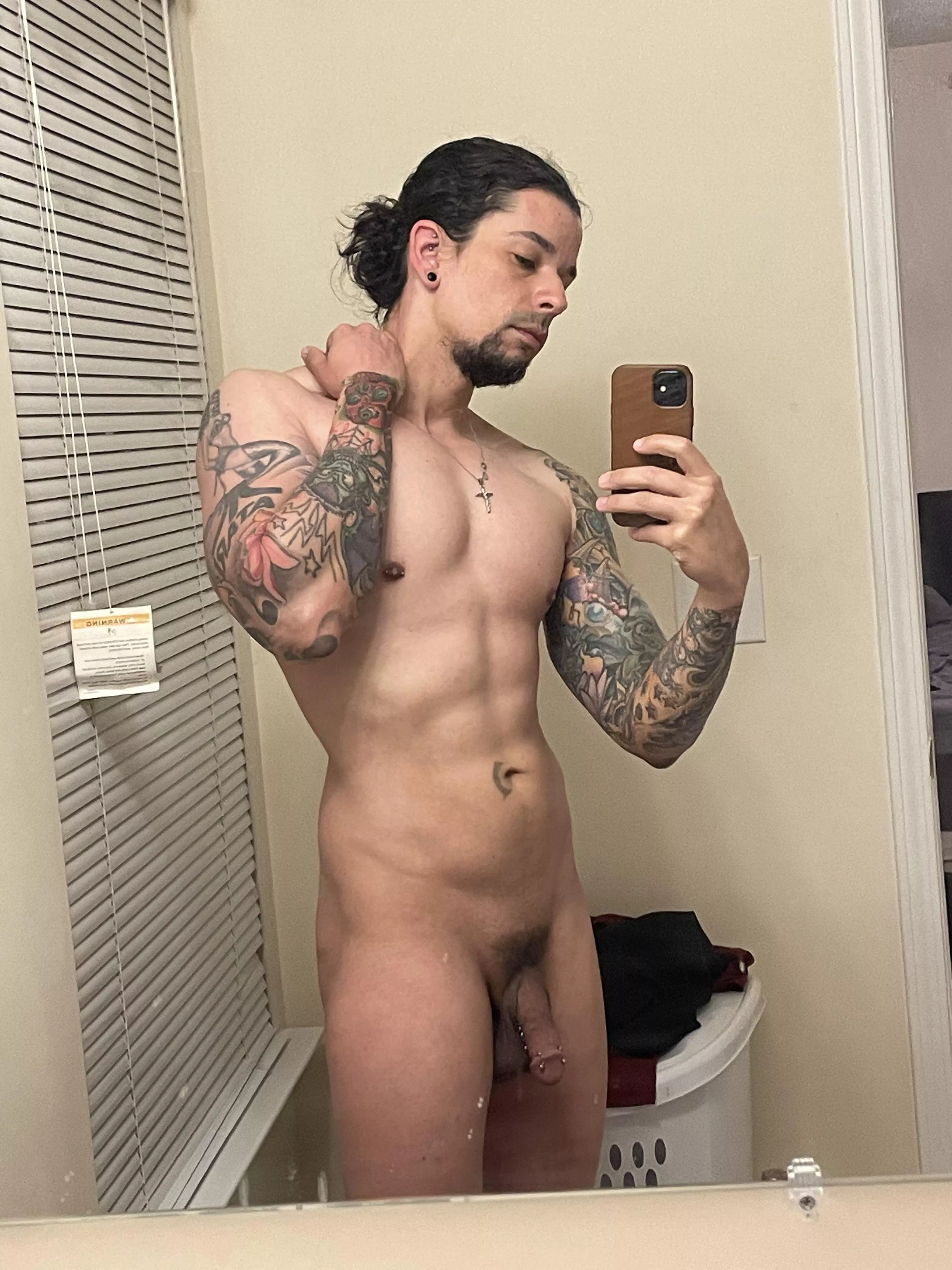 Almost 40 (38/?lbs/5’10) posted by henryhellbound