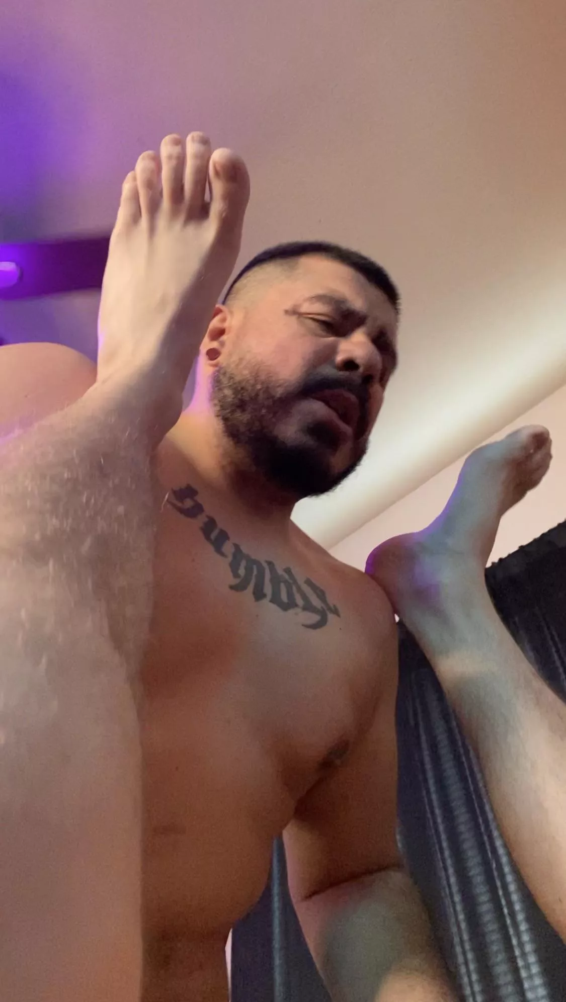 Alpha breeding his beta. posted by slidesguy01