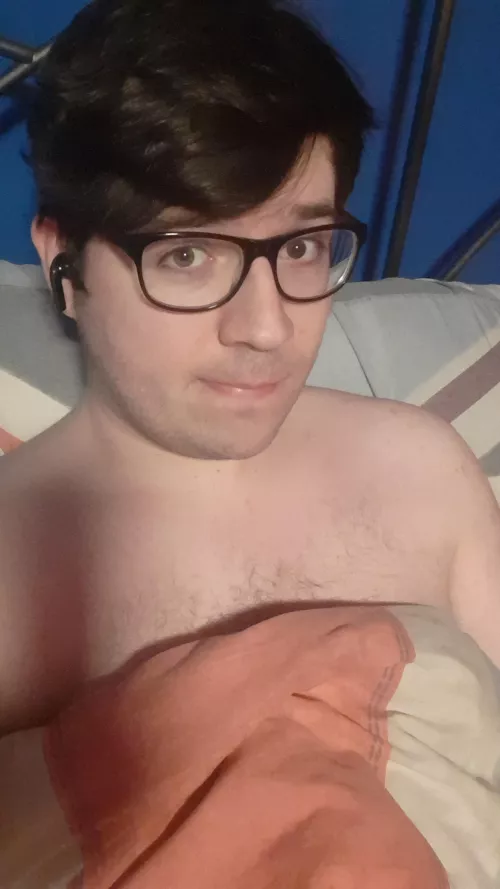 alright nerds riddle me this. how many of you are tops? by MrMyster11