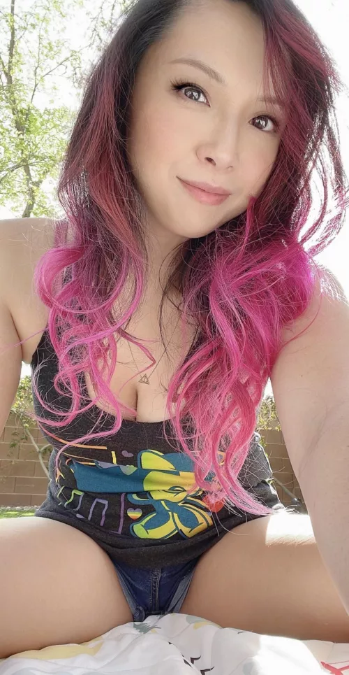 Always get my guys thinkin with their D … now show me how you’ll use it 😈 by eastsidehotwife