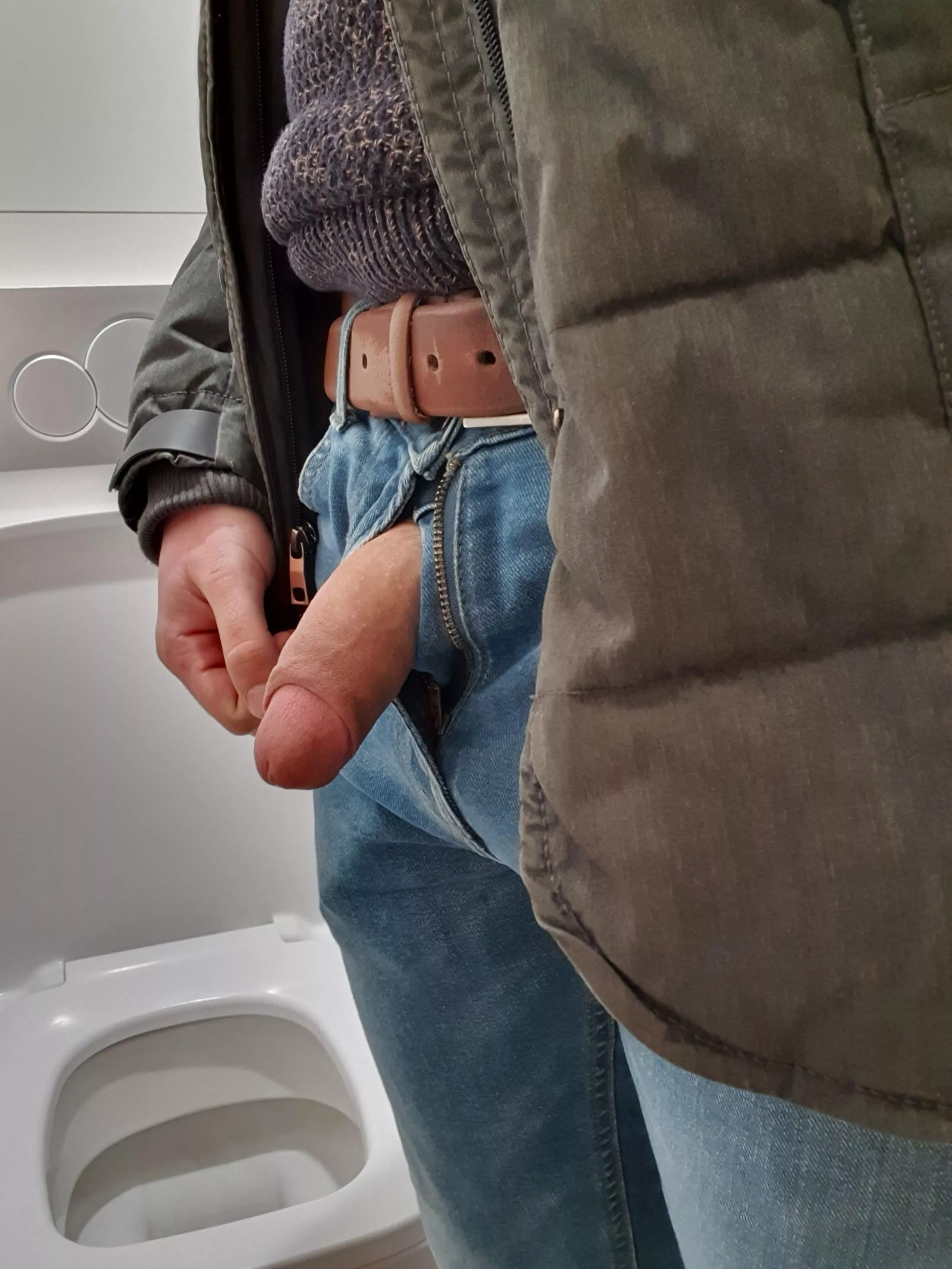 Always happy to show off posted by Background_Bobcat775